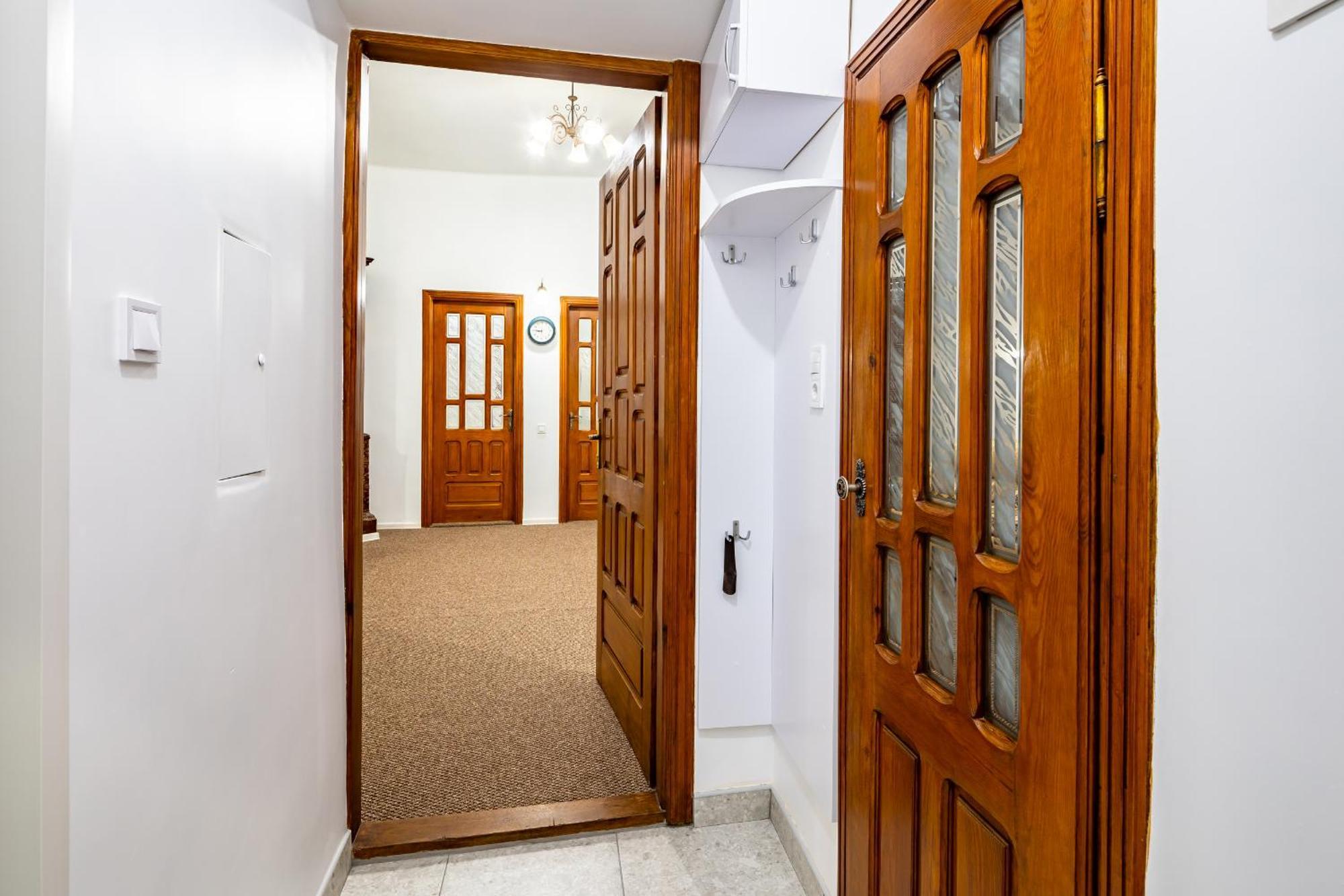 Designer Apartment! The Center! Валова 29 Львів Екстер'єр фото