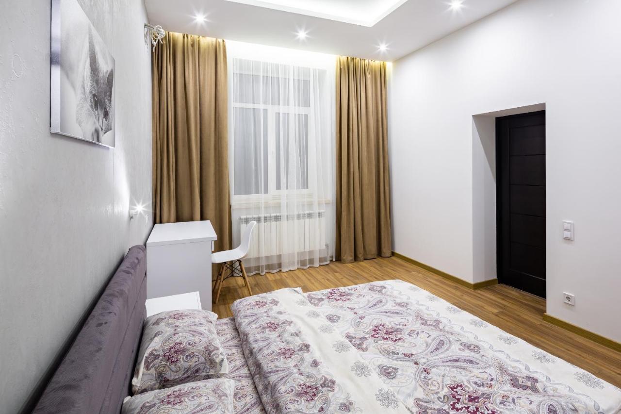 Designer Apartment! The Center! Валова 29 Львів Екстер'єр фото